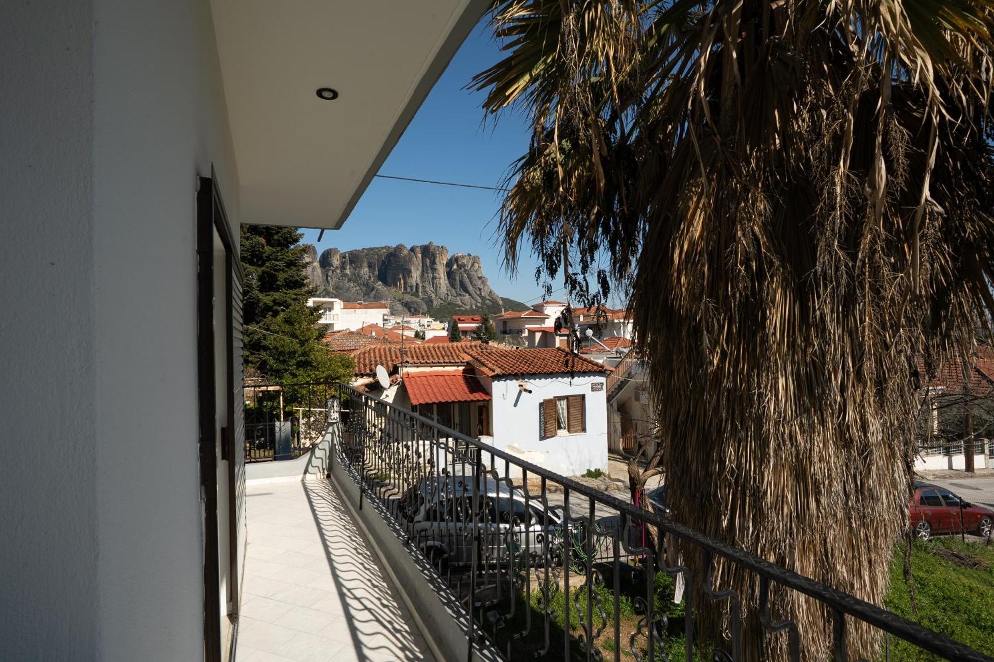 カランバカMeteora House With A Viewアパートメント エクステリア 写真